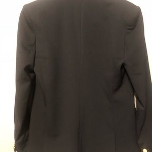 Nice theory work blazer.